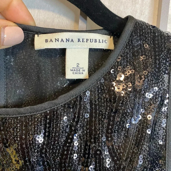 Sequin Sleeveless Black Top - Picture 3 of 3